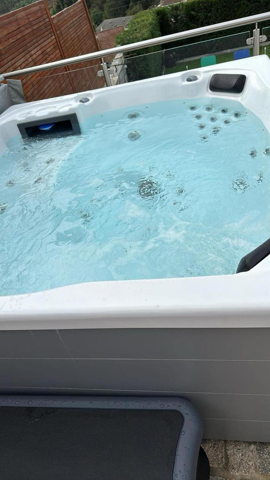 Fonte Retreat Home - Jacuzzi And Heated Swimming Pool Sandim 外观 照片